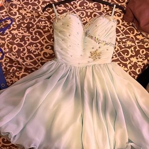bailey bridal size 4 mint green formal dress